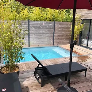  Hébergement de vacances Loft Privatise Avec Xxl Et Piscine Chauffee France