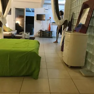  Hébergement de vacances Les Hauts De La Marina Guadeloupe